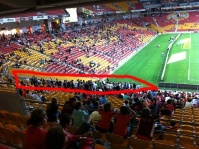 Melbourne supporters at the Suncorp Stadium