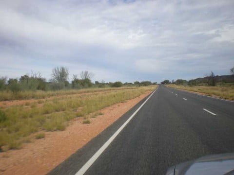 Alice Springs to Uluru drive